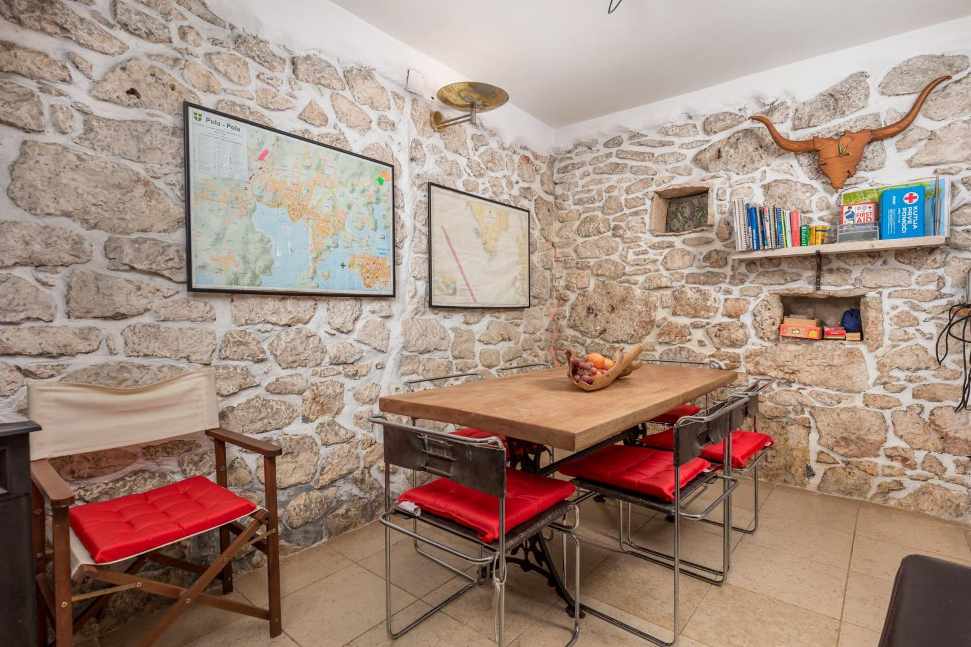 Holiday House Cave Romana 普拉 外观 照片