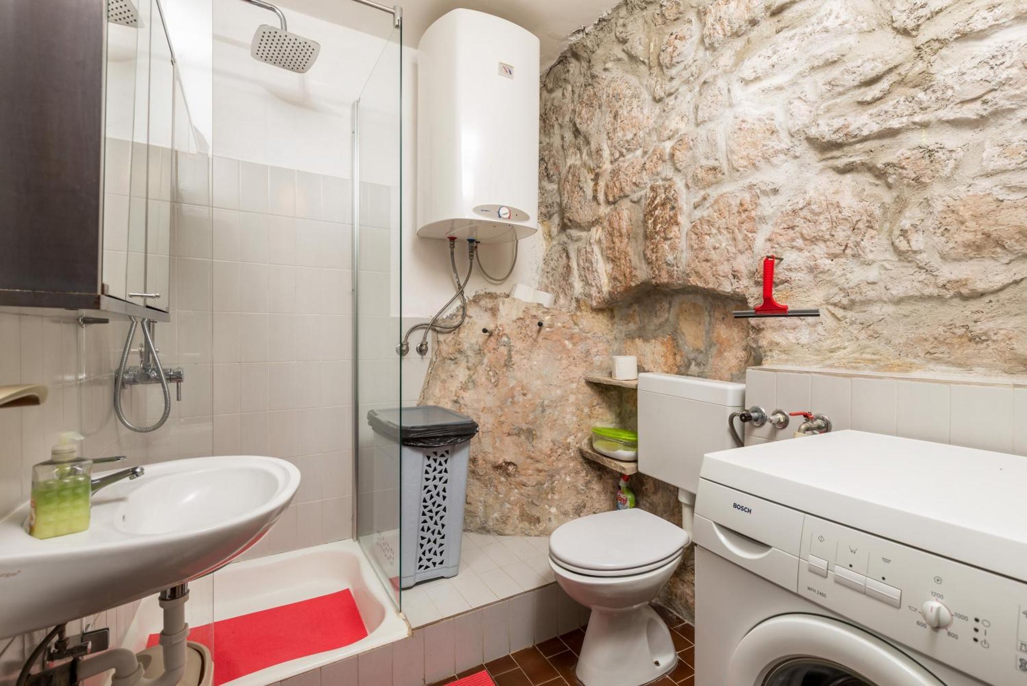Holiday House Cave Romana 普拉 外观 照片