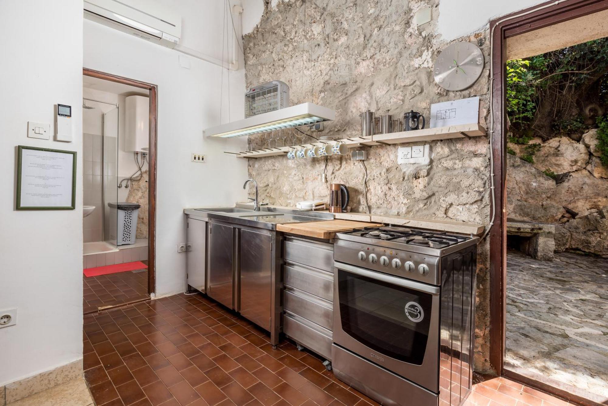 Holiday House Cave Romana 普拉 外观 照片