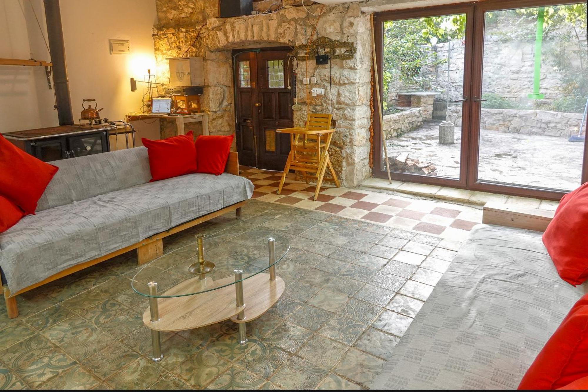 Holiday House Cave Romana 普拉 外观 照片